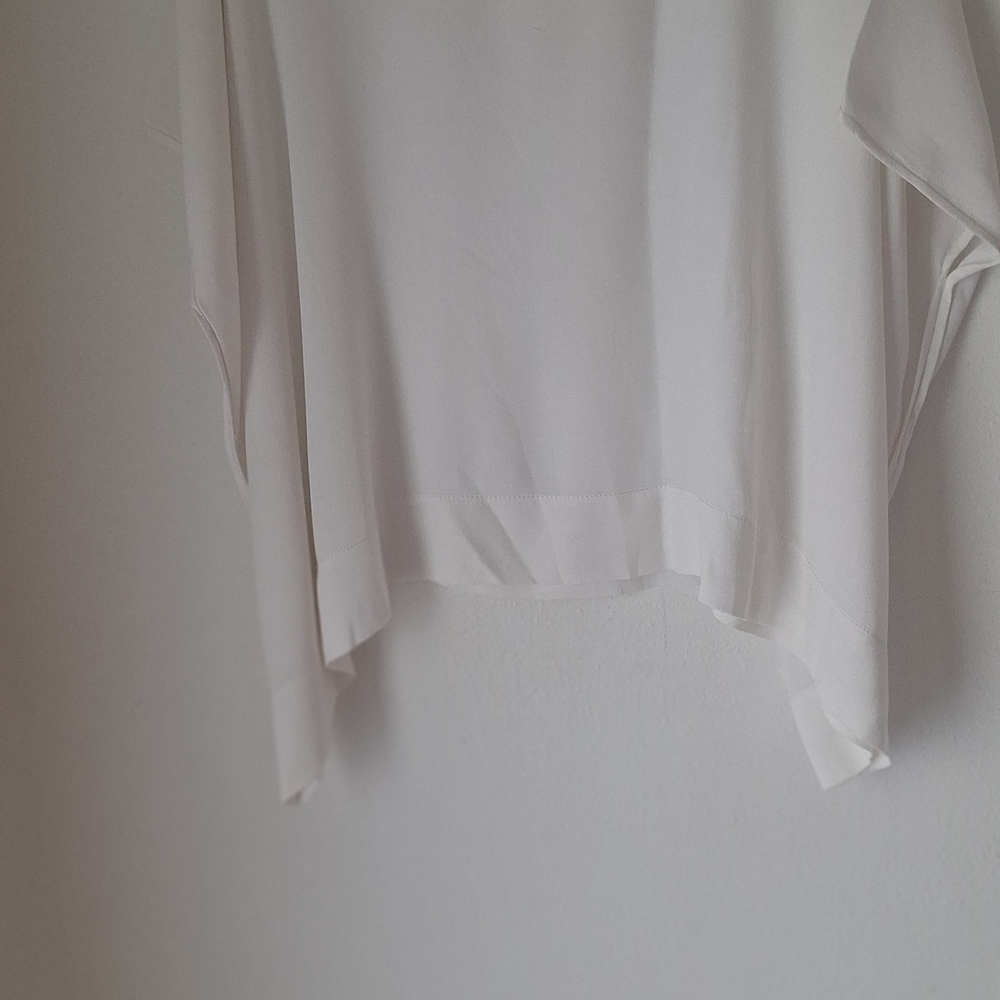 Designer Diane Von Furstenberg White Flowing Silk Blouse Minimalist Sz S-M - Picture 6 of 9